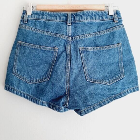 H&M X COACHELLA High-Rise Floral Embroidery Jean Shorts Sz 6 - Picture 8 of 11